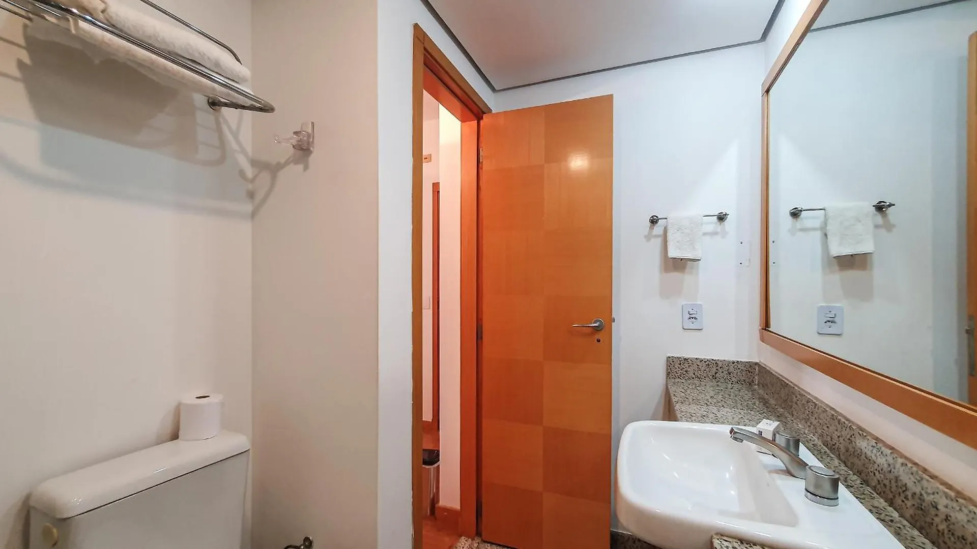 Aparthotel Flat Em Hotel 4 Estrelas - Alameda Lorena São Paulo